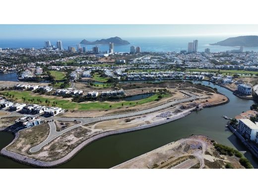 ‏קרקע ב  Mazatlán, Estado de Sinaloa