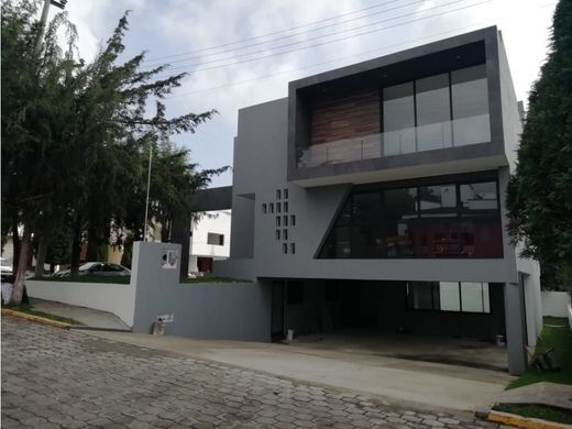 Casa di lusso a Ciudad López Mateos, Atizapán de Zaragoza