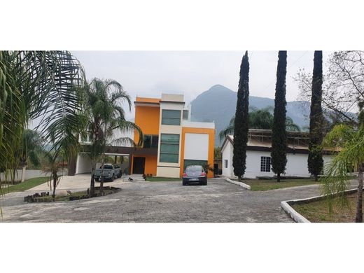 Casa de luxo - Santiago, Nuevo León