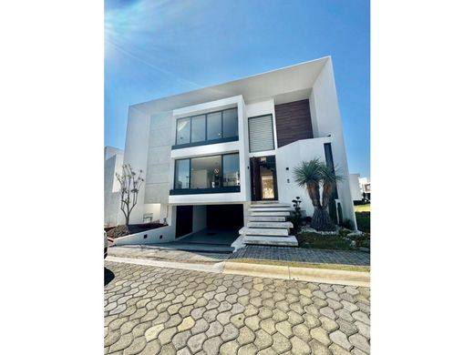 Luksusowy dom w Santa Clara, Ocoyucan