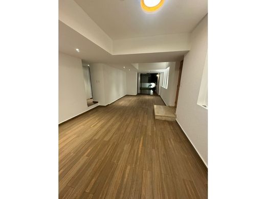 Apartment / Etagenwohnung in Huixquilucan, México (Bundesstaat)