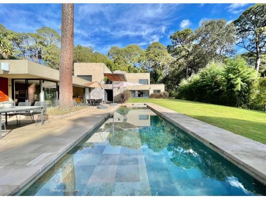 Luksusowy dom w Valle de Bravo, Estado de México