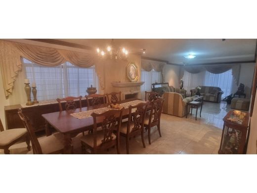 Casa de luxo - Monterrei, Monterrey