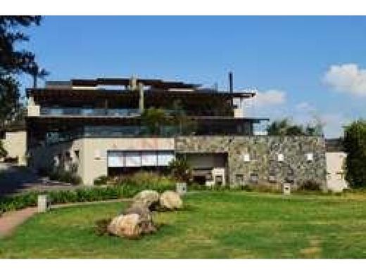 Элитный дом, Валье-де-Браво, Valle de Bravo