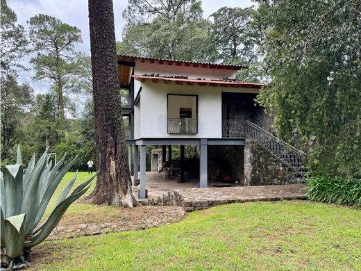 Luxury home in Valle de Bravo, Estado de México