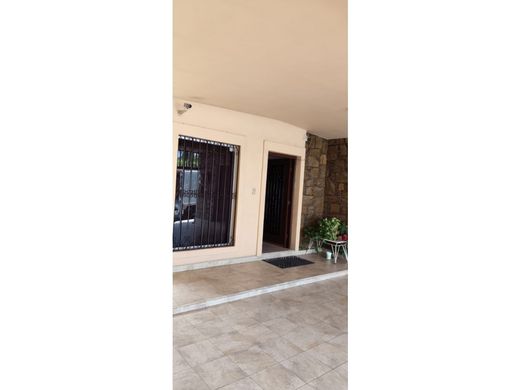 Элитный дом, San Pedro, China