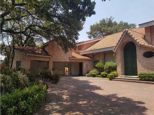 Luxury home in Ciudad López Mateos, Atizapán de Zaragoza