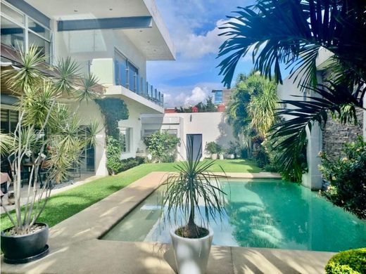 Luxury home in Valle de Cuernavaca, Morelos