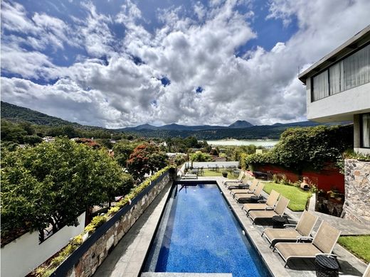 Hotel - Valle de Bravo, México (estado)