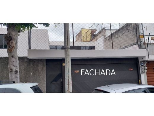 Πολυτελή κατοικία σε Zacatenco, Gustavo A. Madero