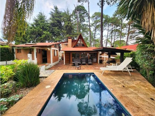 Luxury home in Valle de Bravo, Estado de México