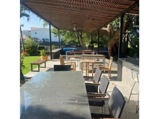 ‏בתי יוקרה ב  Temixco, Estado de Morelos