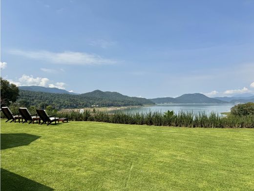Casa di lusso a Valle de Bravo, Messico (stato federato)