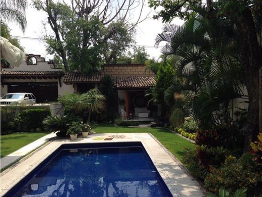 Luxe woning in Valle de Cuernavaca, Morelos