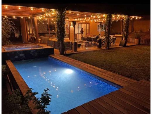 Luksusowy dom w Valle de Bravo, Estado de México