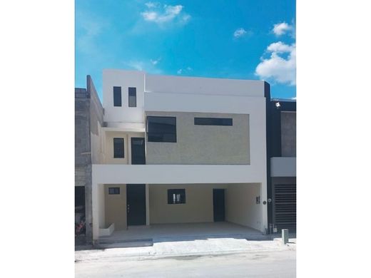 Luxury home in García, Nuevo León