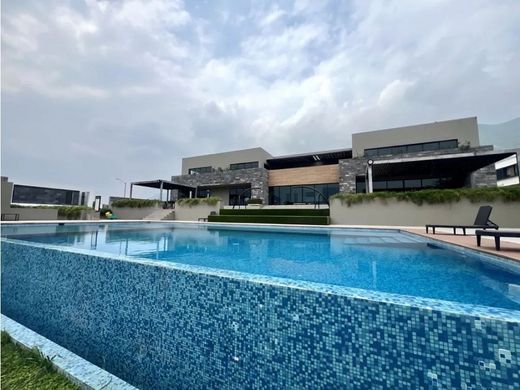 Luxury home in Santiago, Nuevo León