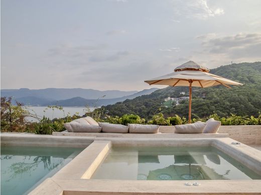 Kamienica w Valle de Bravo, Estado de México