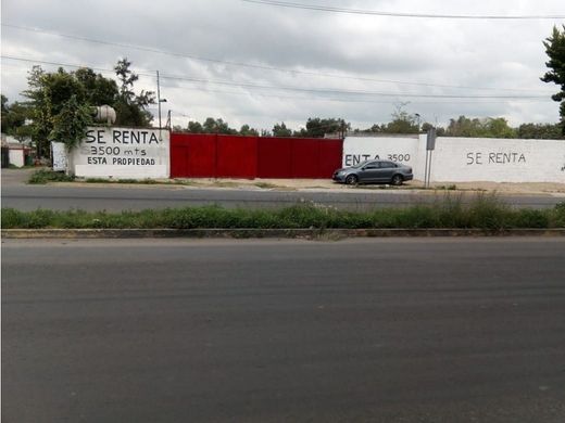 Grond in Tepotzotlán, Mexico (staat)