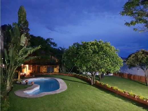 Luxus-Haus in Temixco, Morelos