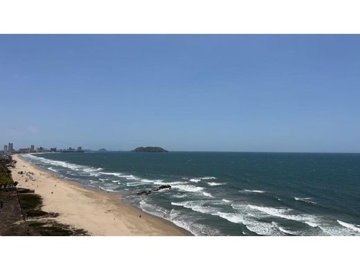 Piso / Apartamento en Mazatlán, Estado de Sinaloa