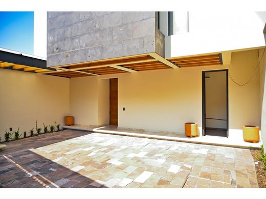 Luxury home in Valle de Bravo, Estado de México