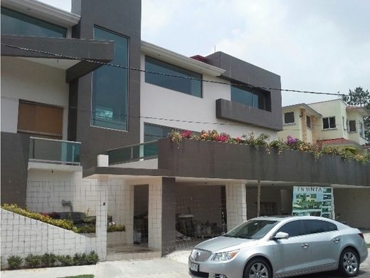 Πολυτελή κατοικία σε Ciudad López Mateos, Atizapán de Zaragoza