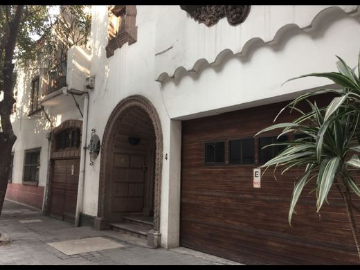 Luksusowy dom w Cuauhtémoc, Ciudad de México