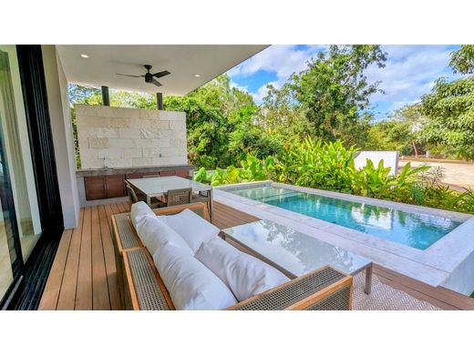 豪宅  梅里达, Mérida