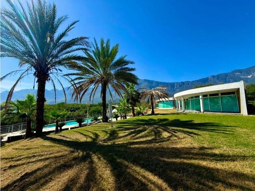 Casa de campo - Santiago, Nuevo León