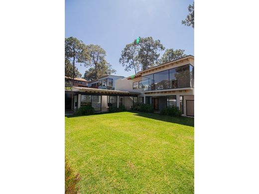 Luxury home in Valle de Bravo, Estado de México