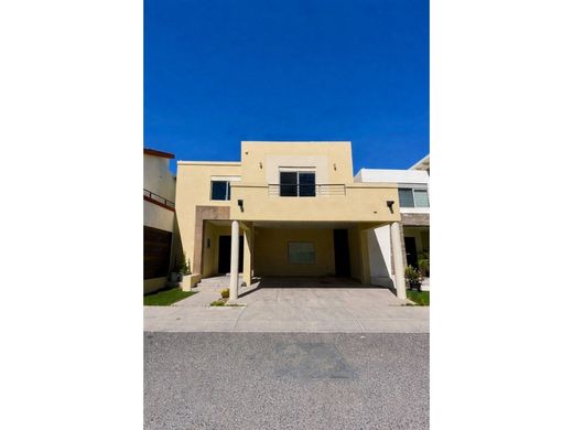 Luxury home in Hermosillo, Sonora
