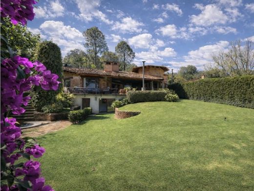 Luxury home in Valle de Bravo, Estado de México