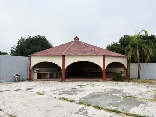 Ciudad Apodaca, Apodacaのカントリー風またはファームハウス