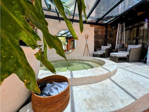 Casa di lusso a Valle de Bravo, Messico (stato federato)