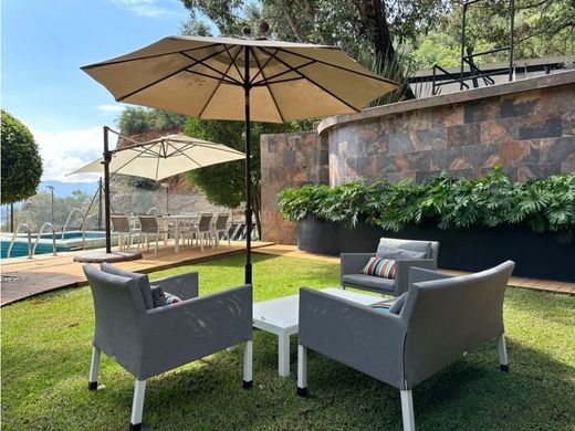 Luxus-Haus in Valle de Bravo, México (Bundesstaat)