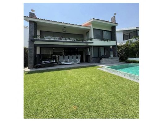 Luxury home in Emiliano Zapata, Morelos