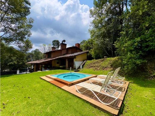 Casa di lusso a Valle de Bravo, Messico (stato federato)