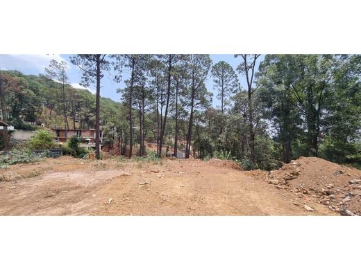 أرض ﻓﻲ Valle de Bravo, Estado de México