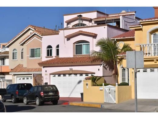 منزل ﻓﻲ Ensenada, Estado de Baja California