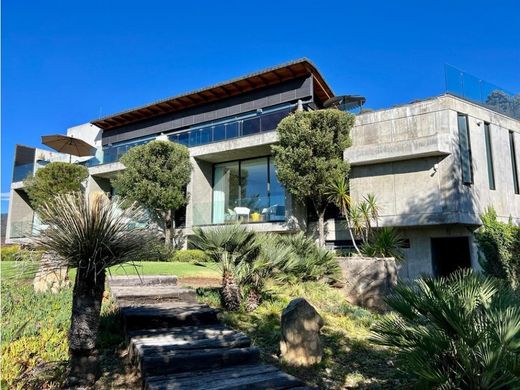 Casa de lujo en Valle de Bravo, Estado de México