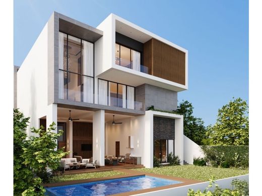 Casa de luxo - Monterrei, Monterrey