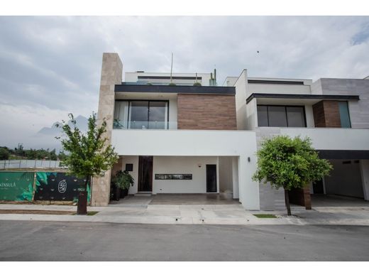 Luxe woning in García, Nuevo León