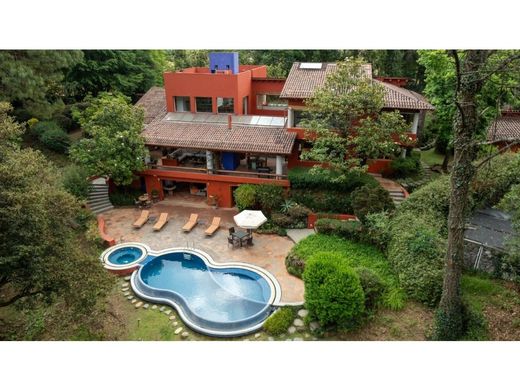 Luxury home in Valle de Bravo, Estado de México