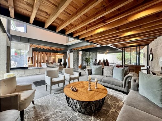 Luxury home in Valle de Bravo, Estado de México