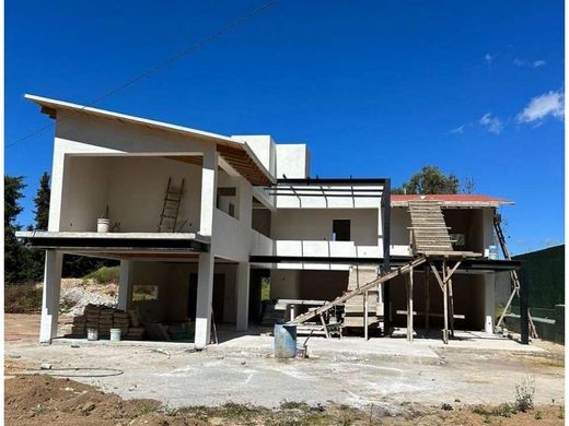Luksusowy dom w Valle de Bravo, Estado de México