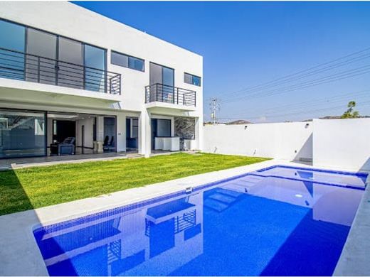 Элитный дом, Куэрнавака, Cuernavaca