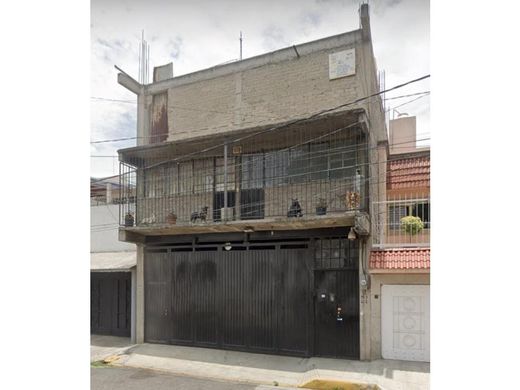 Luxury home in Iztapalapa, The Federal District