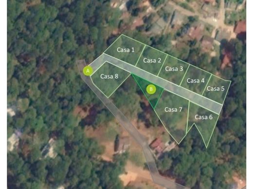 Teren w Valle de Bravo, Estado de México