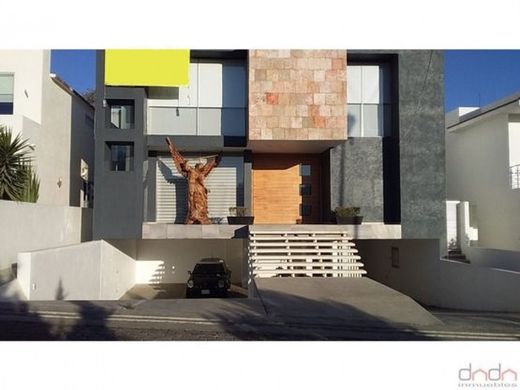 Πολυτελή κατοικία σε Ciudad López Mateos, Atizapán de Zaragoza